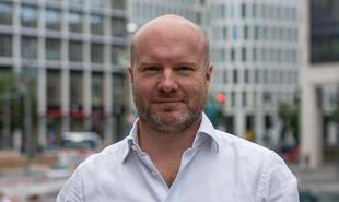 German bionic AA Armin G Schmidt 310